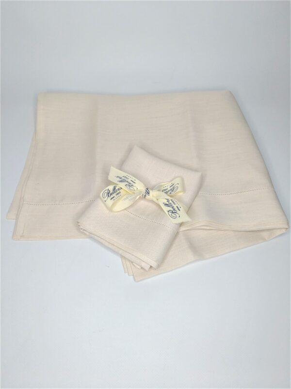 PAIR OF PURE LINEN TOWELS "BELLORA" - Image 2